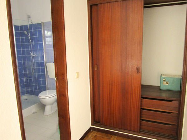 Double bed room